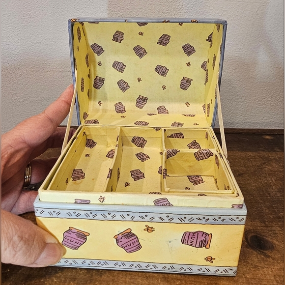 Disney Classic Winnie the Pooh Jewelry Box Rare Vintage - Picture 4 of 6